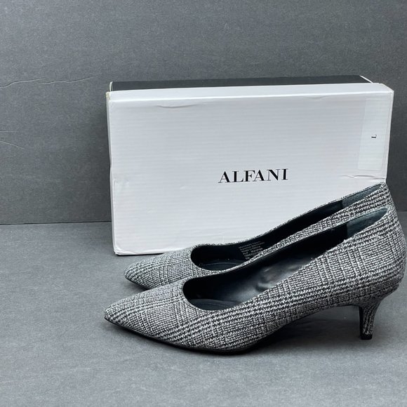 NWB Alfani Women's Step 'N Flex Pumps - Picture 6 of 7